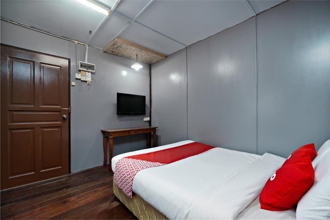 Oyo 89646 Panvill Resort Kampong Pasir Bogak Zewnętrze zdjęcie